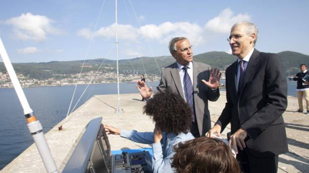 Conde y el director general de Indra, Jose Manuel Pérez-Pujazón