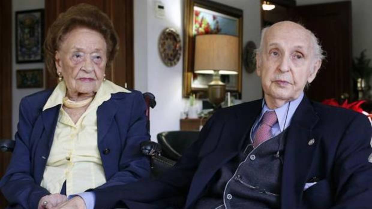 Frances Thompson y Santiago Grisolía