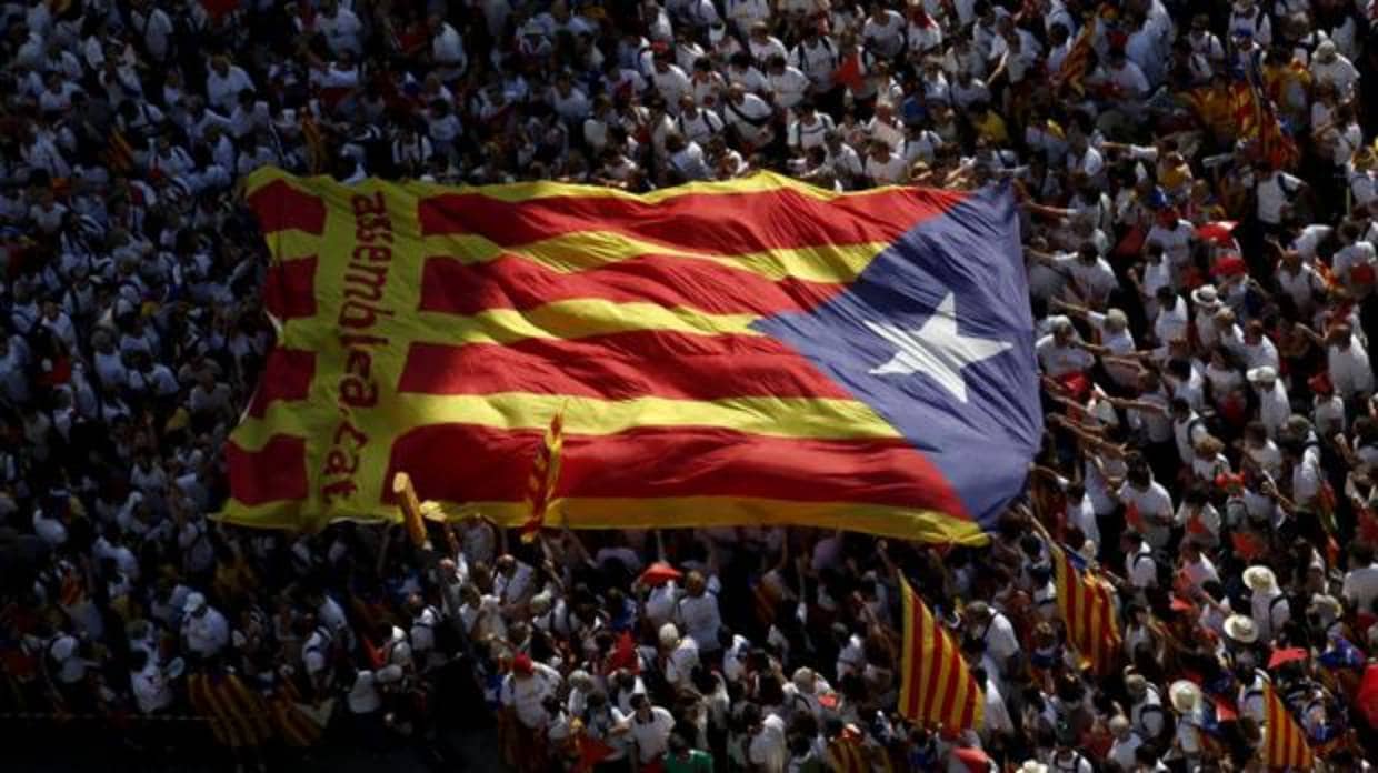 El referéndum 1-O amenaza estatus de la ciencia en Cataluña, según «Nature»