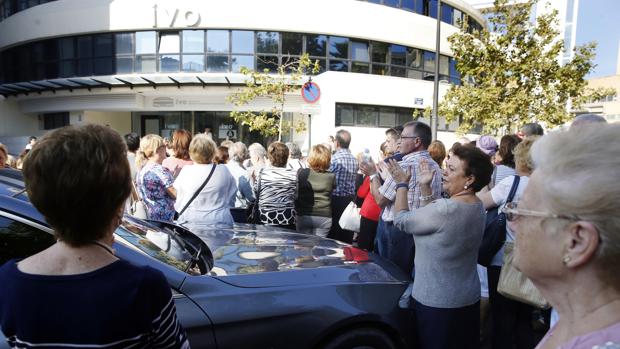 «Los valencianos queremos seguir siendo atendidos en el IVO»