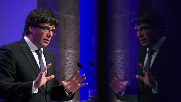 Puigdemont acusa a la Fiscalía de menospreciar al TSJC y actuar de «jefe de Policía»