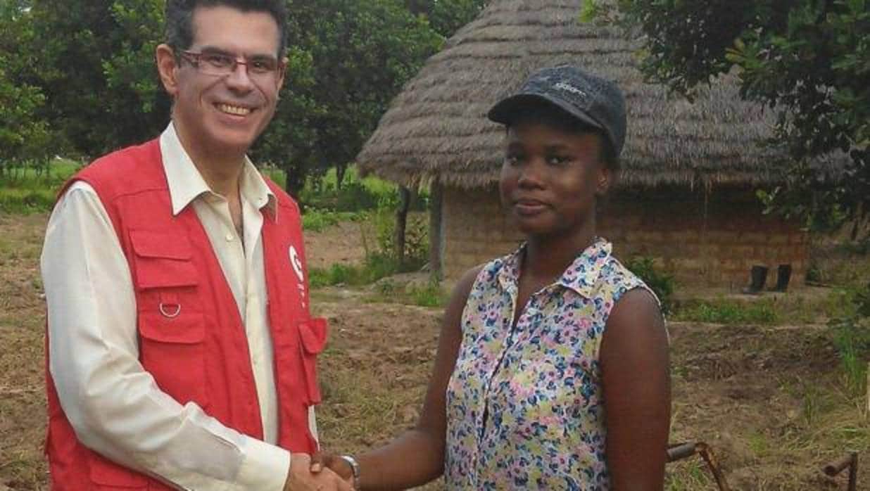 Aminata Ly recibió el embajador de España en Senegal en su granja de Naatangue en Sibere Kande (Kolda).