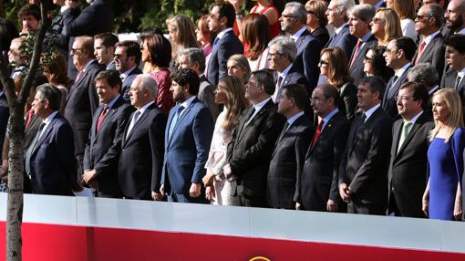 Ximo Puig asiste al Desfile de las Fuerzas Armadas del 12 de octubre en Madrid