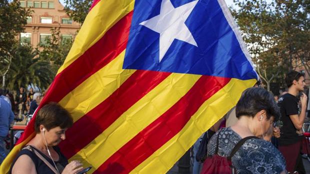 Un artículo en «Foreign Policy» dice que el independentismo ha «abusado» y «no merece apoyo internacional»