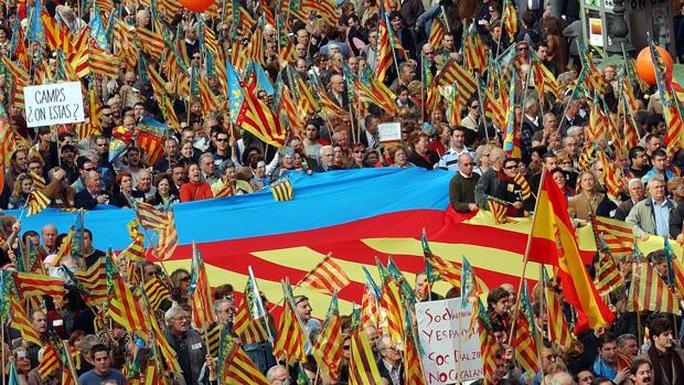 «Somos valencianos y españoles. No a los países catalanes»: marcha el 11 de noviembre en Valencia