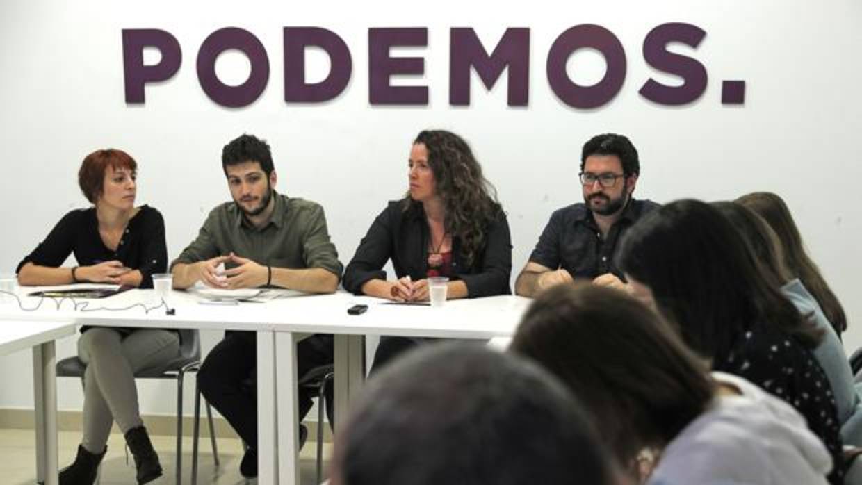 Imagen de la rueda de prensa de Podemos celebrada este martes
