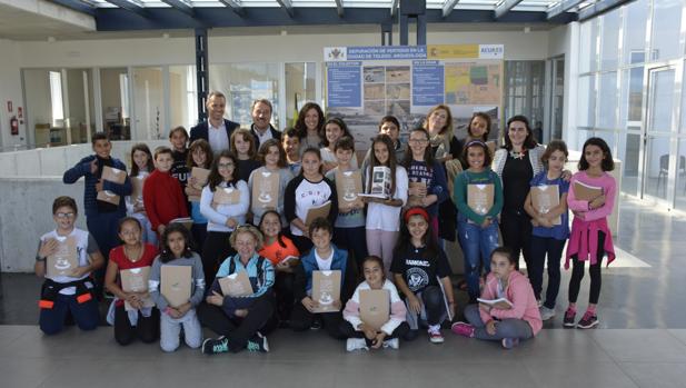 Escolares del «Ángel del Alcázar», de visita en la depuradora de Estiviel