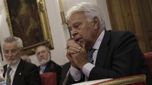 Felipe González confiesa que «no entiende» a Puigdemont