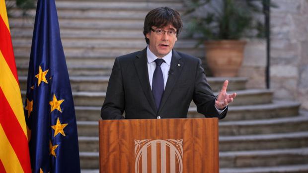 Directo independencia de Cataluña: La Fiscalía belga deja para «mañana o el lunes» la designación del juez que citará a Puigdemont