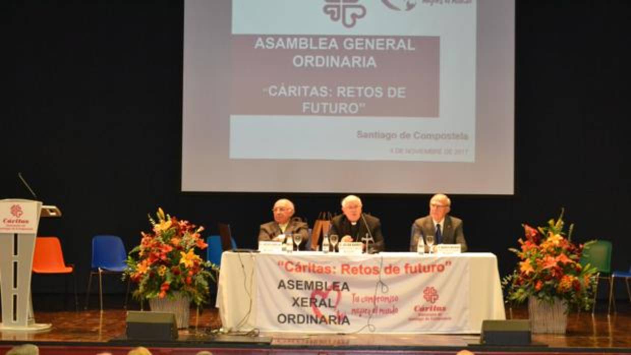 El arzobispo Julíán Barrio presidió la asamblea general