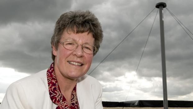 La astrofísica Jocelyn Bell, doctora «honoris causa» por la Universidad de Valencia