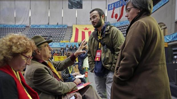 La CUP acudirá en solitario a las elecciones del 21-D con una candidatura lo más «rupturista» posible