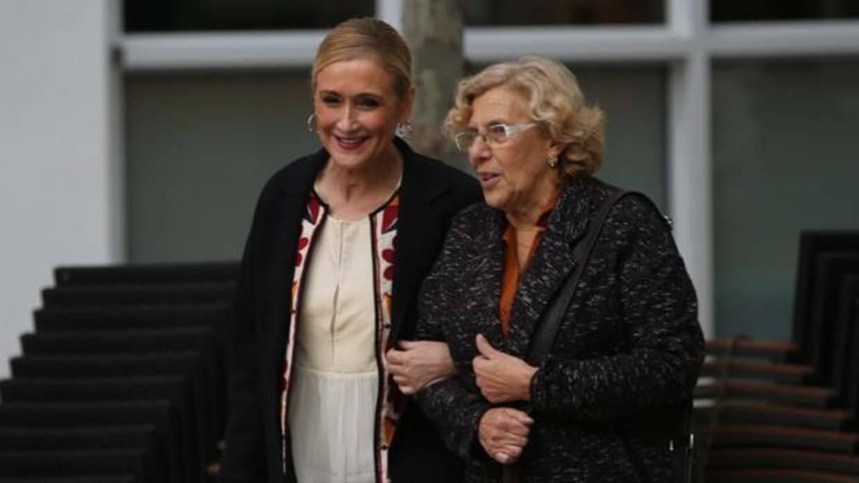 Cifuentes y Carmena, durante un encuentro