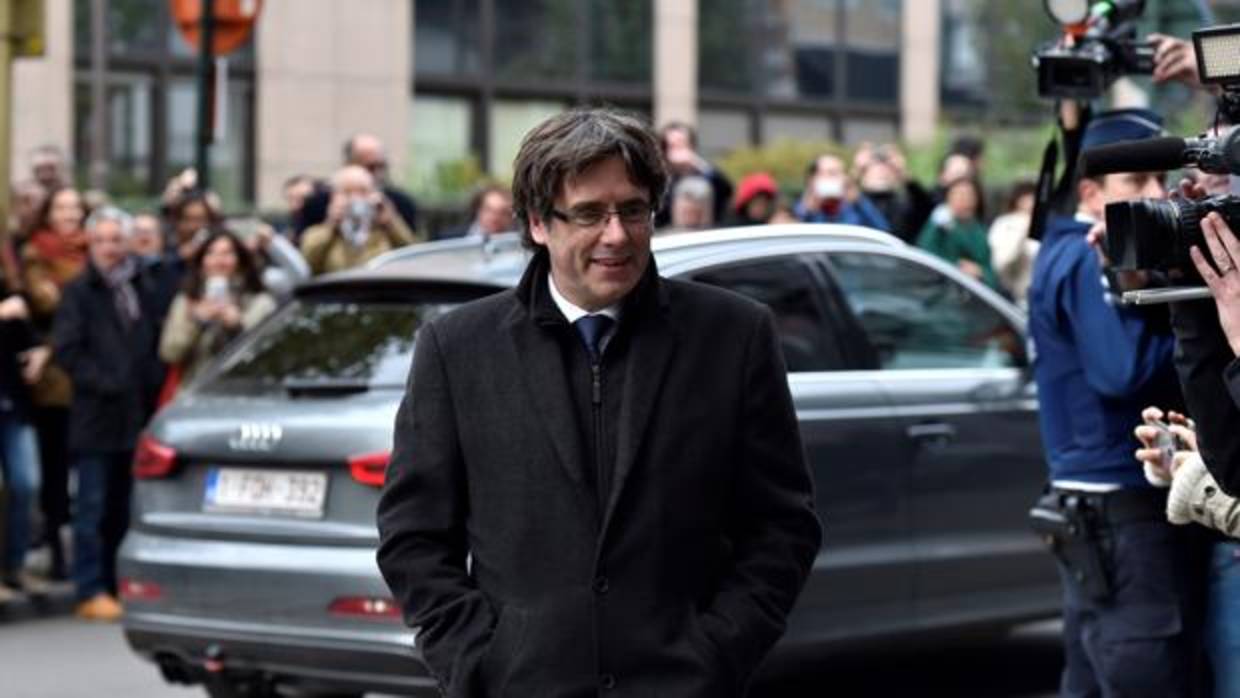 Puigdemont podrá confeccionar una lista electoral a su medida