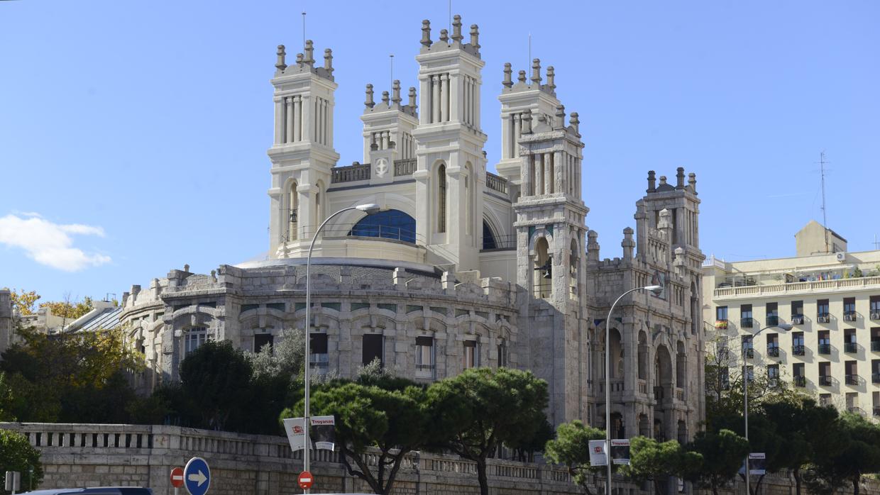 Exterior de Santa María del Silencio