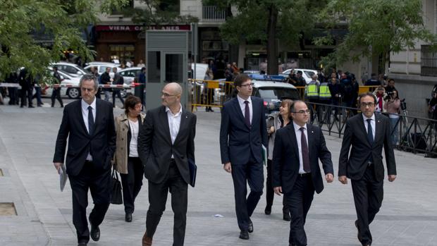 El Tribunal Supremo asume la investigación sobre Puigdemont, los exconsejeros y los «Jordis»