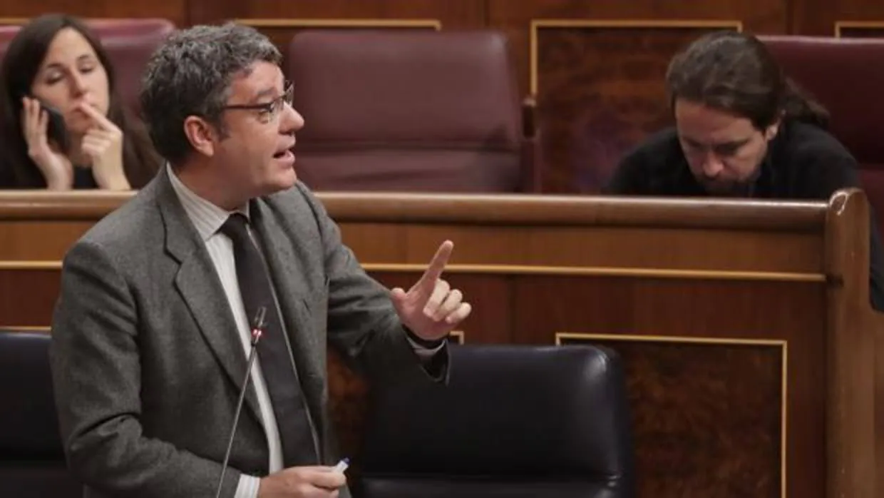 El ministro Álvaro Nadal, en el Congreso de los Diputados