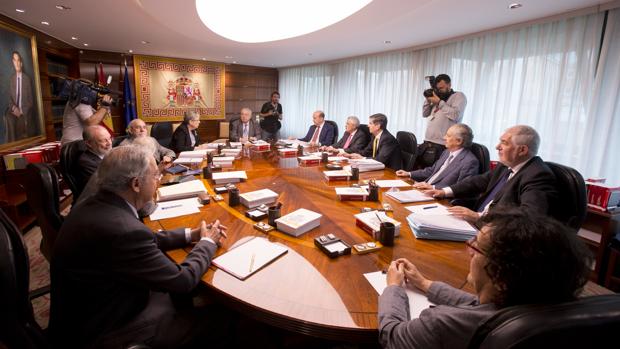 El TC suspende los artículos de la ley valenciana   antidesahucios recurridos por el Gobierno