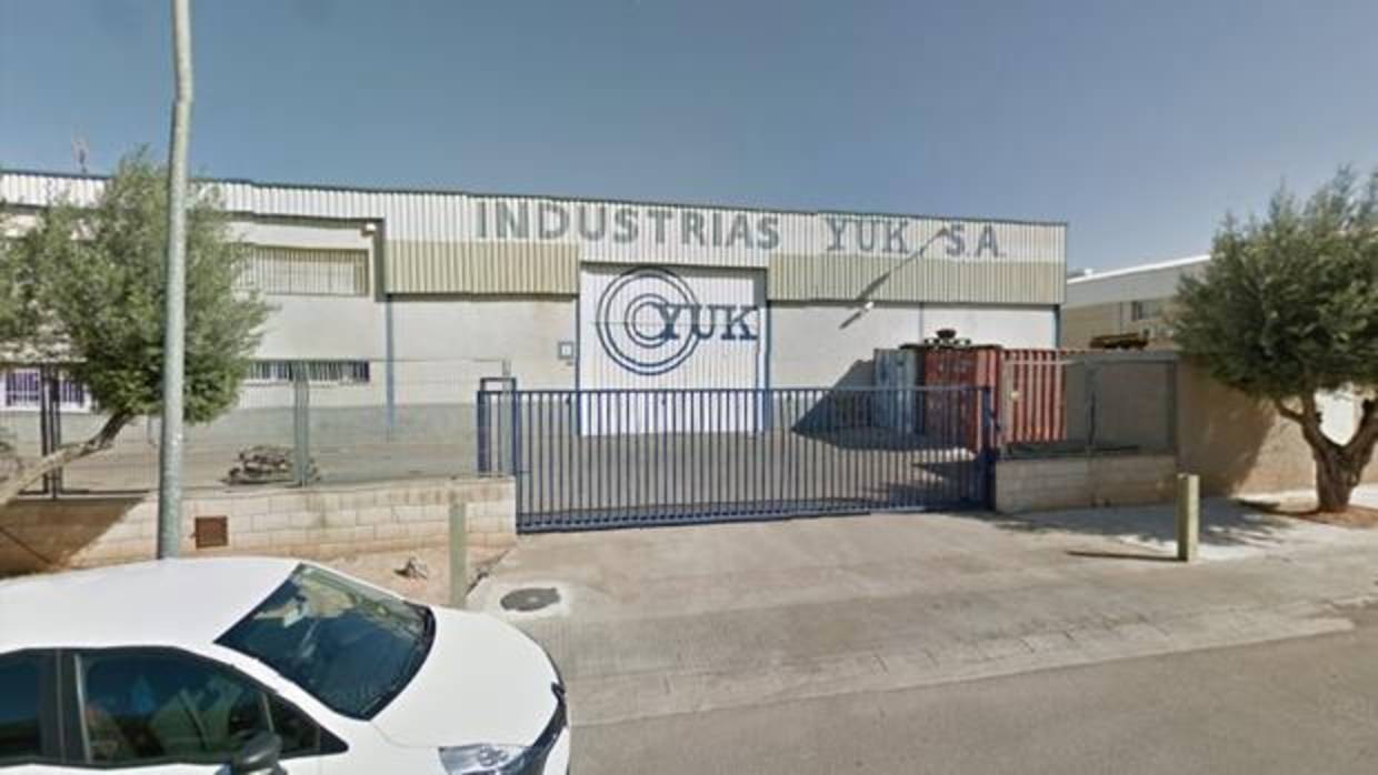 Instalaciones de Industrias Yuk en Ribarroja