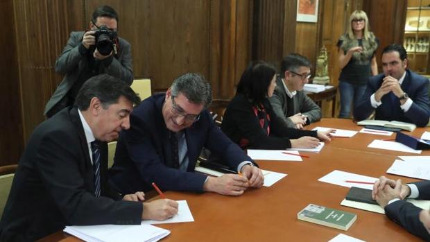 La comisión territorial del PSOE arrancará el 10 de enero con los padres de la Constitución