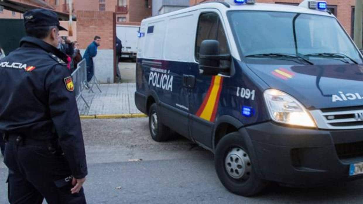 Un padre es condenado a 16 años de cárcel en Sevilla por violar reiteradamente a su hija de nueve