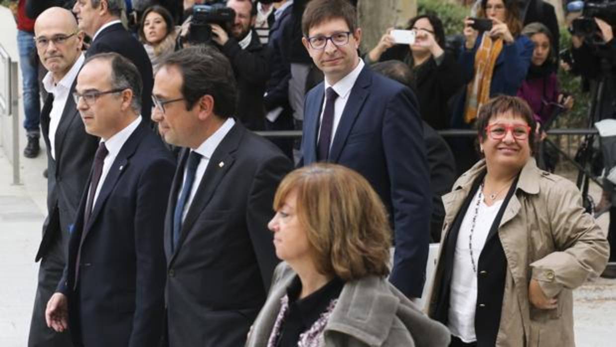 Varios de los exconsejeros de la Generalitat investigados por su relación con el «procés»