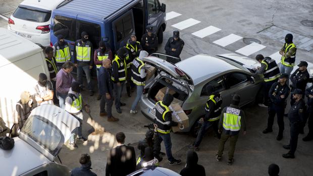 Un líder sindical de la policía catalana se querella contra los Mossos por espiarle