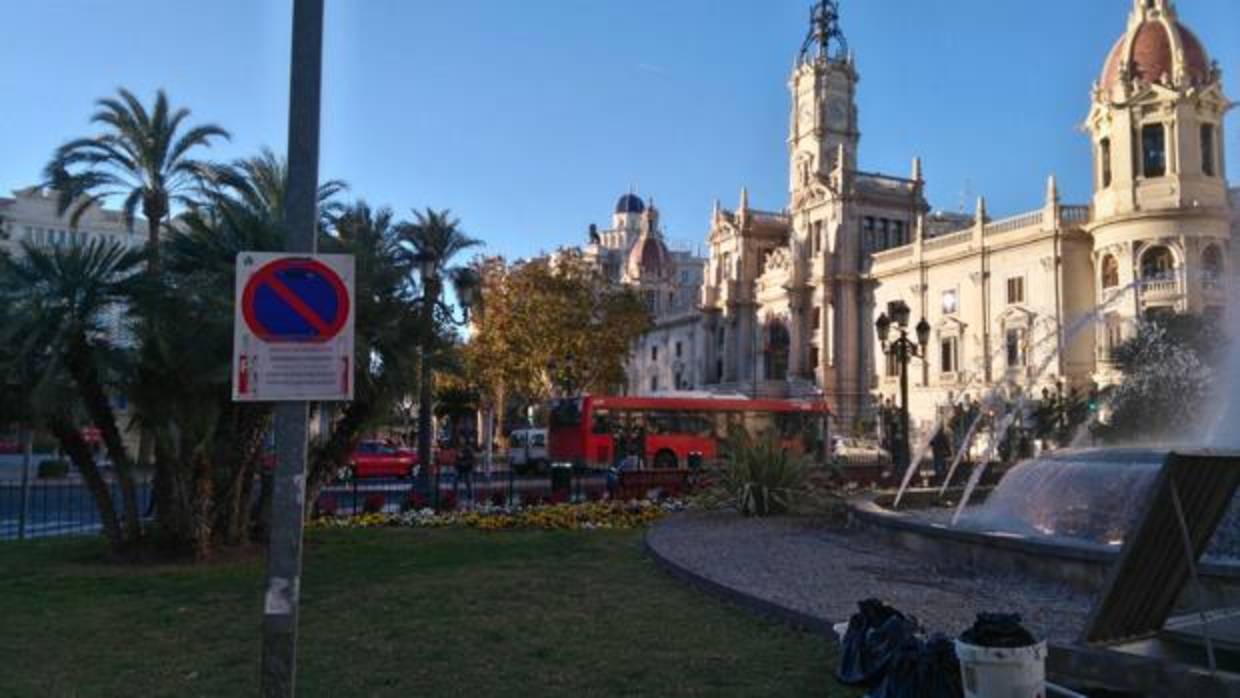 Imagen tomada este viernes en la plaza del Ayuntamiento de Valencia