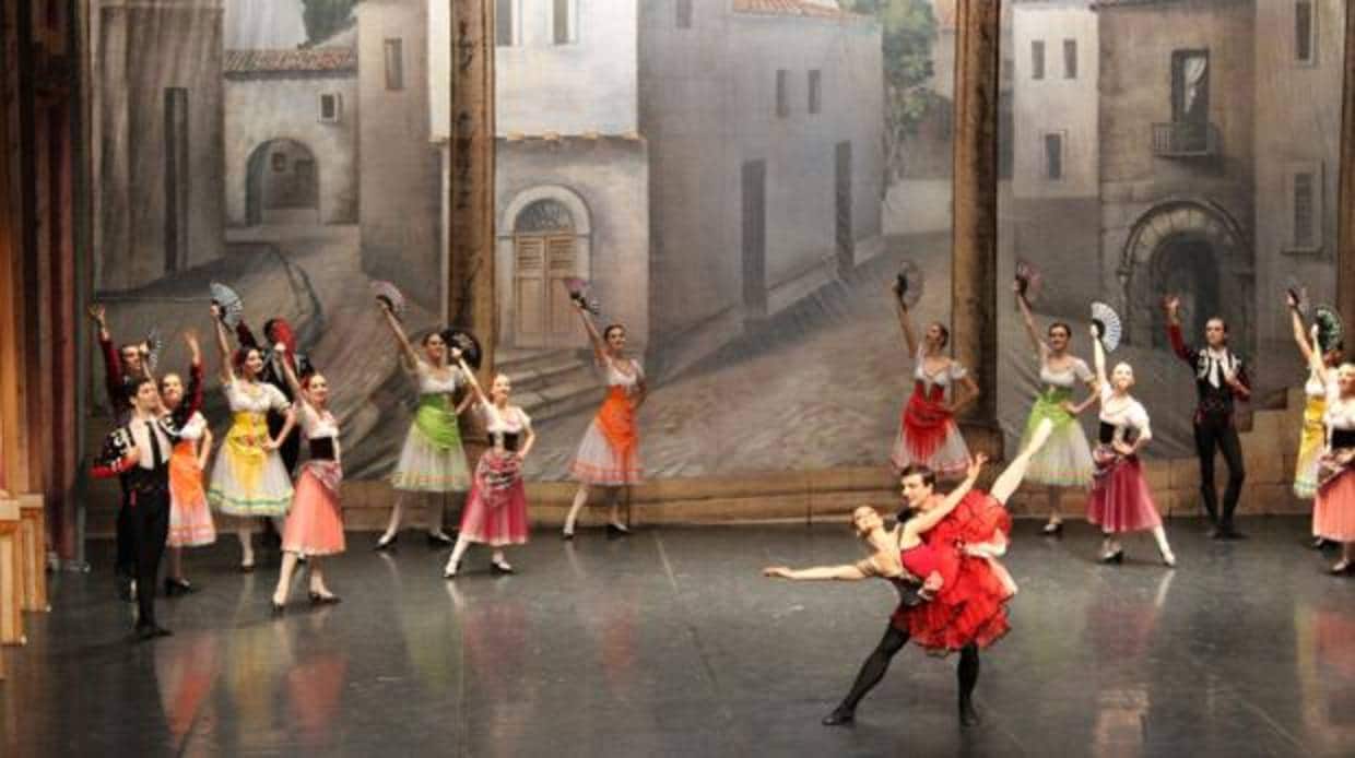 Un momento de la actuación del Ballet de Moscú en el Auditori Teulada Moraira
