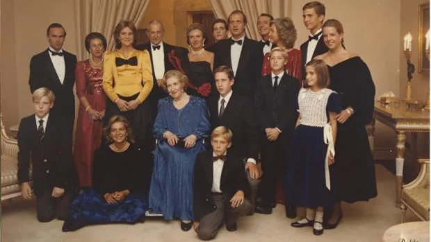 Don Juan Carlos reúne a sus familiares por su 80 cumpleaños