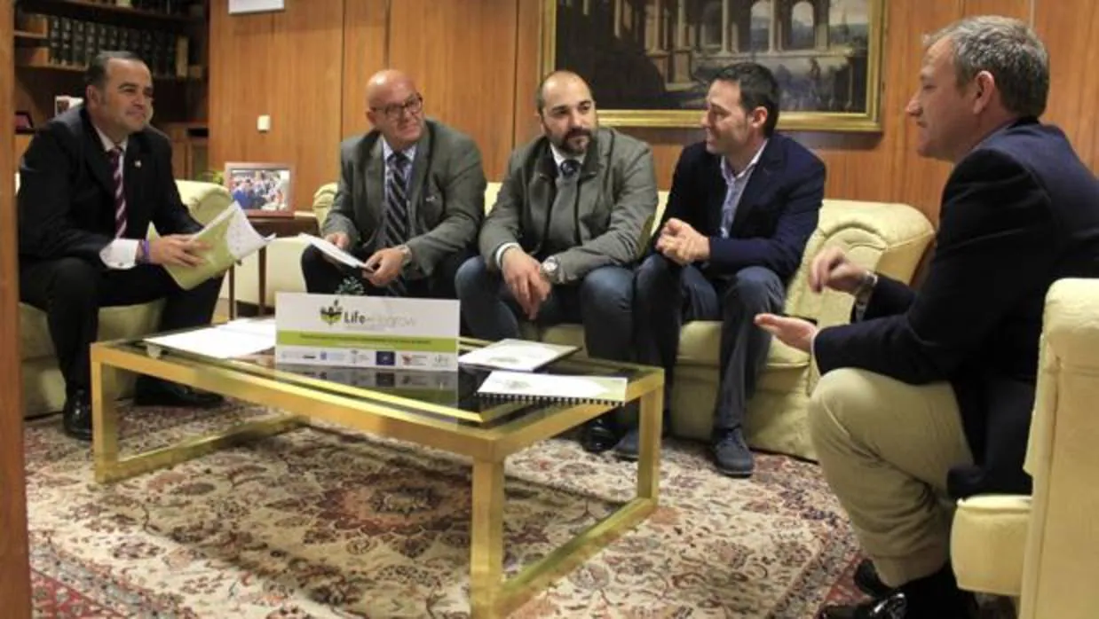 Reunión, esta mañana, en la sede de la Delegación del Gobierno en Castilla-La Mancha