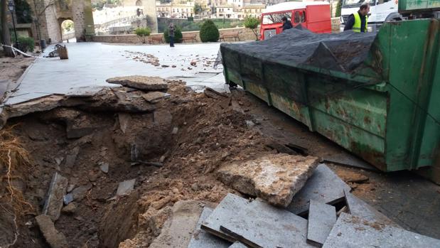 Corte de suministro de agua por dos averías en La Olivilla y en el casco histórico de Toledo