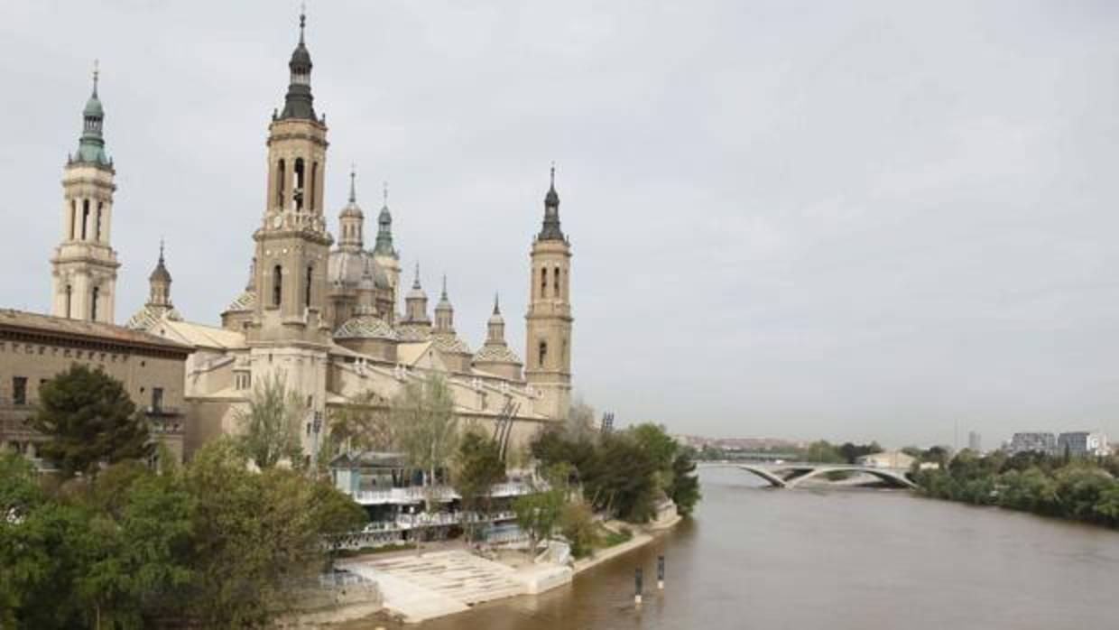 Imagen del Ebro a su paso por Zaragoza