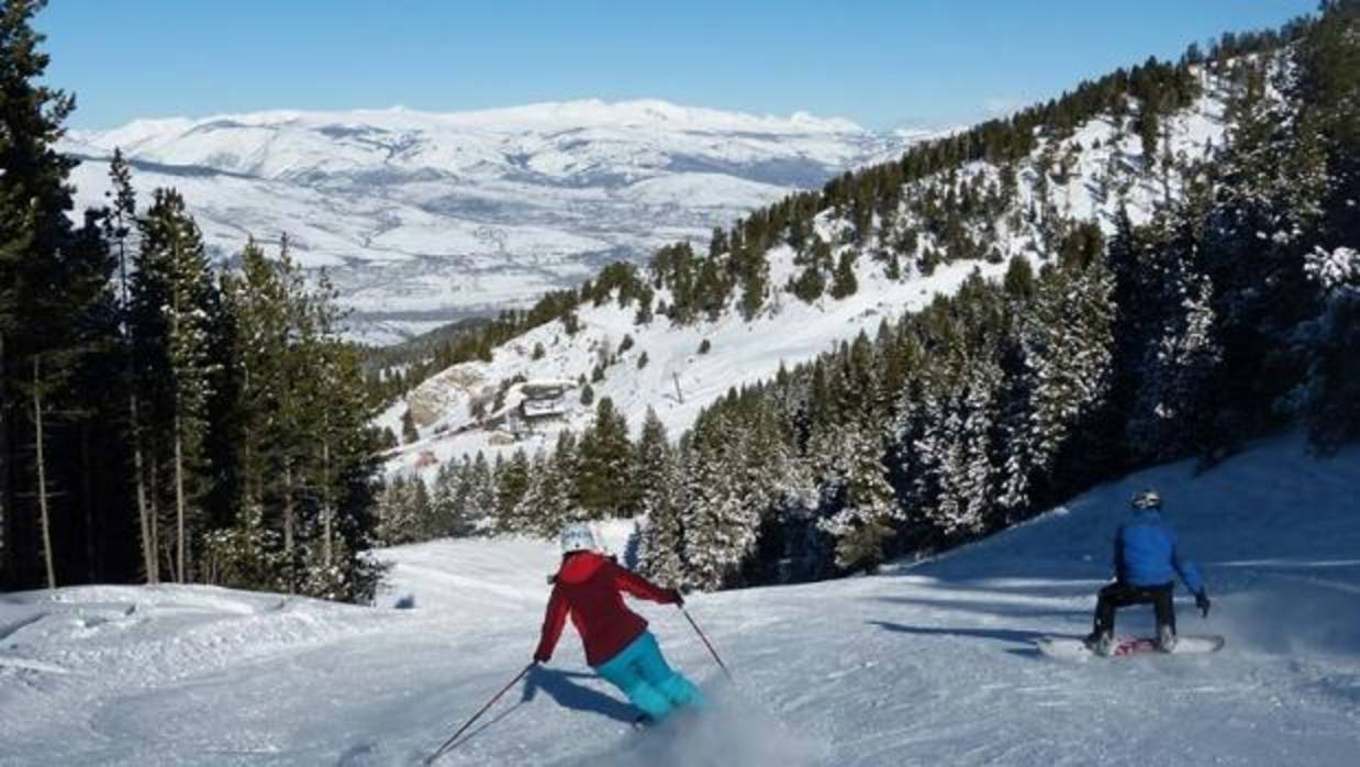 Dos esquiadores mueren en las pistas catalanas durante el fin de semana