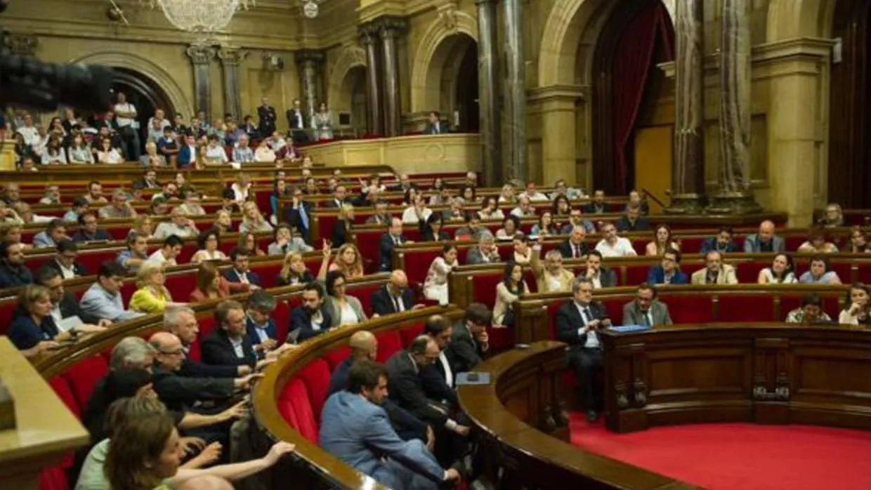 El pleno del parlamento catalán durante la anterior legislatura
