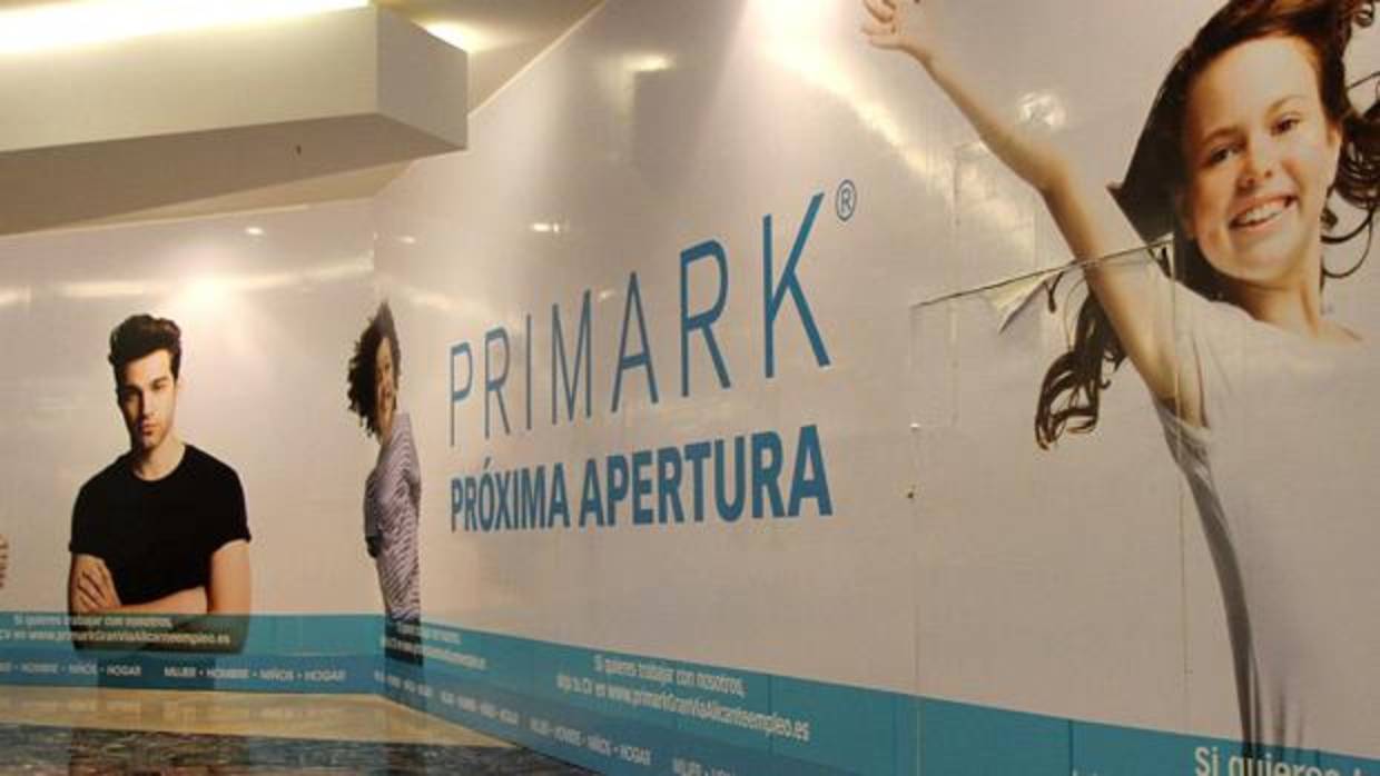 Imagen de archivo de una publicidad de Primark