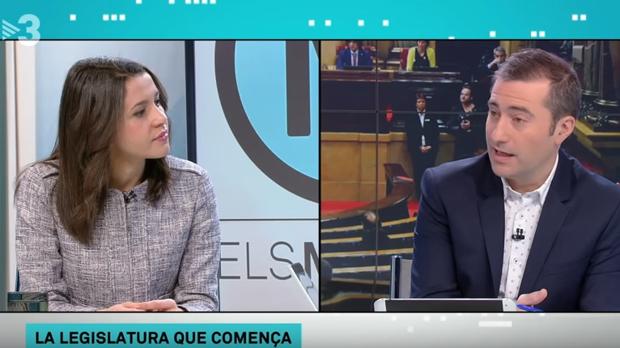 TV3 señala a Arrimadas por no cantar «Els Segadors»