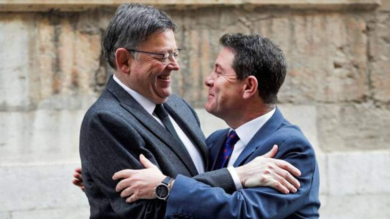 Ximo Puig y Emiliano García-Page, este sábado en el Palau de la Generalitat