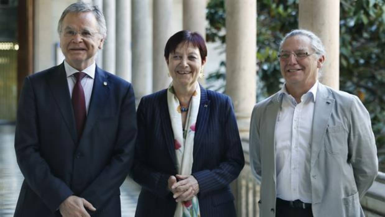 El rector de la UB, la rectora de la UAB y el rector de la UPC reclaman más recursos para las universidades