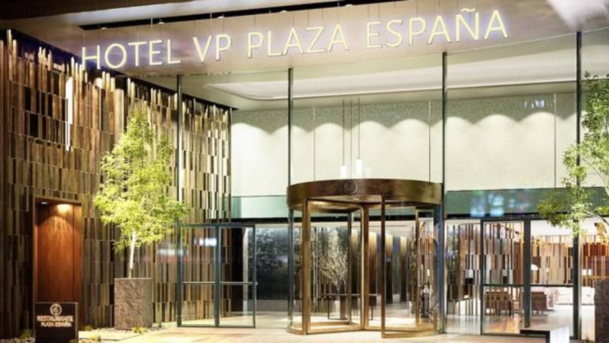 Entrada principal del futuro hotel VP Plaza España Design