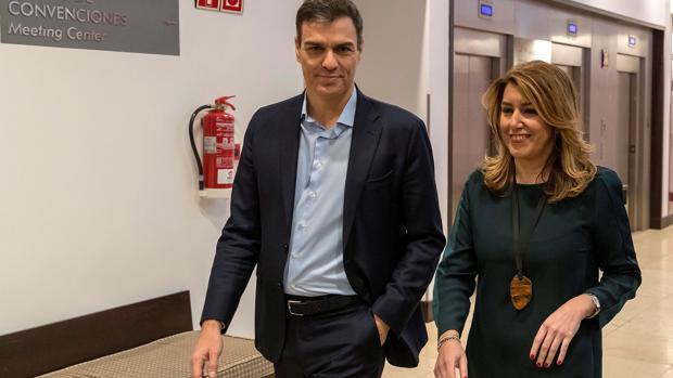 Díaz se reúne con Sánchez: «Cuenta con la ayuda del PSOE andaluz y con la mía la primera»