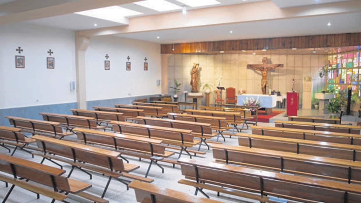 Interior de la parroquia de San Timoteo