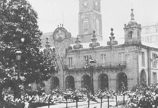 Plaza Mayor de Lugo, año 95