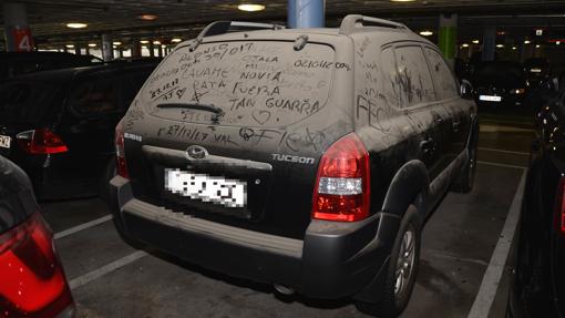 Los coches abandonados en el aeropuerto de Barajas: historias que se quedaron en tierra