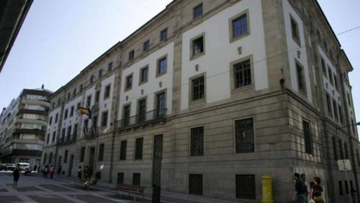 Exterior del edificio de la Audiencia Provincial de Pontevedra