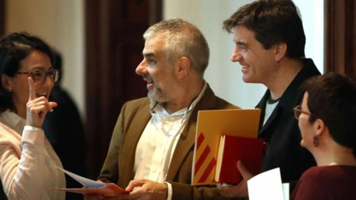 Diputados de Ciudadanos, el PSC, ERC y Catalunya en Comú esta semana en el Parlament