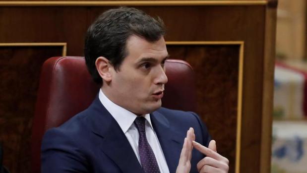 Rivera pone fin a la tregua por Cataluña y amaga con pedir dimisiones a Rajoy por el 1-O