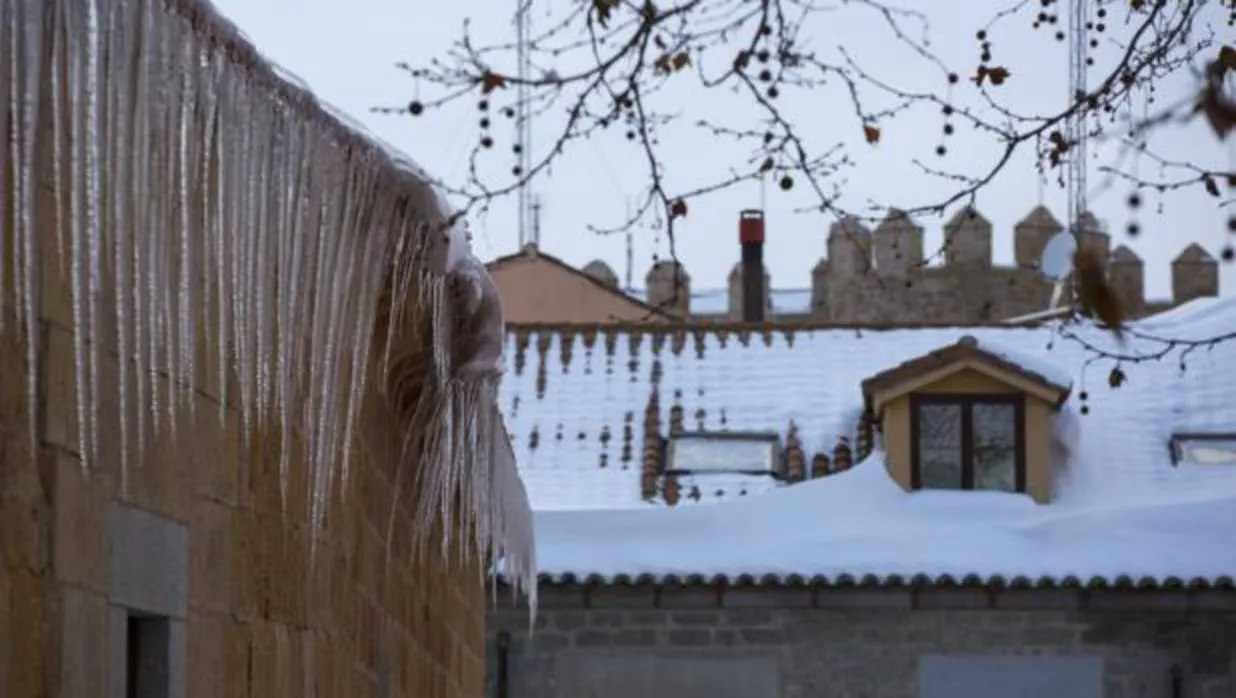 Frío y nieve en Ávila
