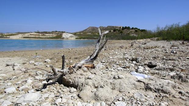 Los embalses valencianos necesitarían siete meses de lluvias para recuperar los niveles del año pasado