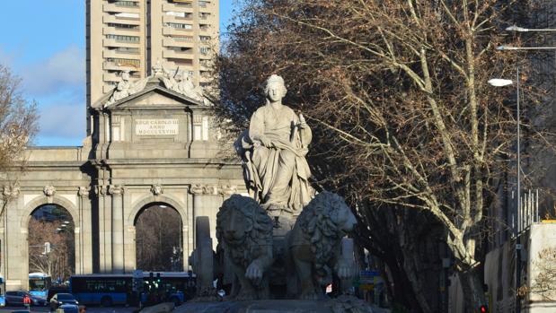 La metamorfosis de la Castellana y Recoletos: pasos peatonales en Cibeles y Neptuno